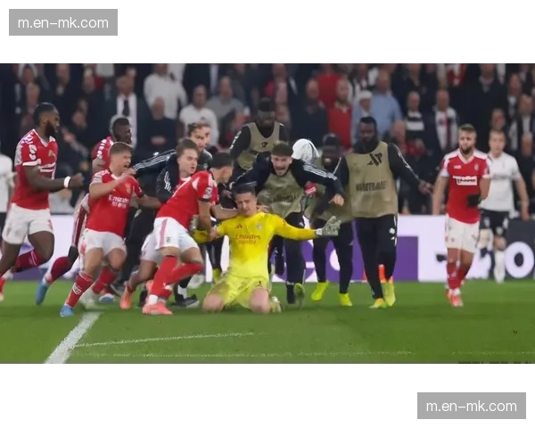 曼联七千六百万新援渐入佳境 舍什科头球破门展现价值 曼联七千六百万新援渐入佳境 舍什科头球破门展现价值