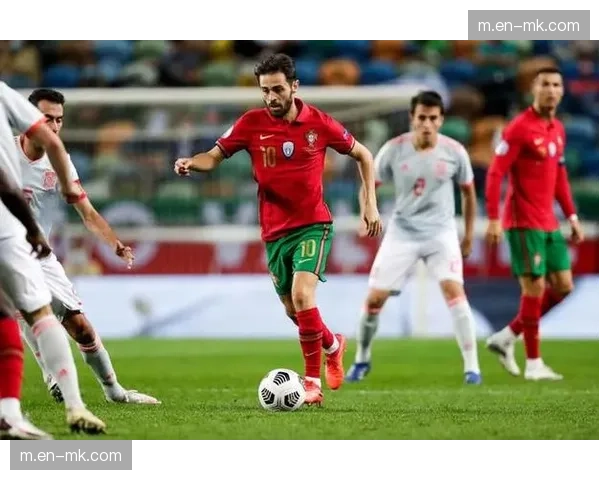 里昂快速攻防转换考验体能分配 战术成熟度面对杯赛压力测试